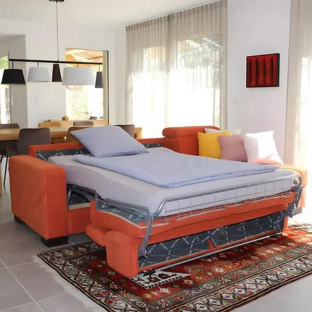 Maison Les Hirondelles Holiday home